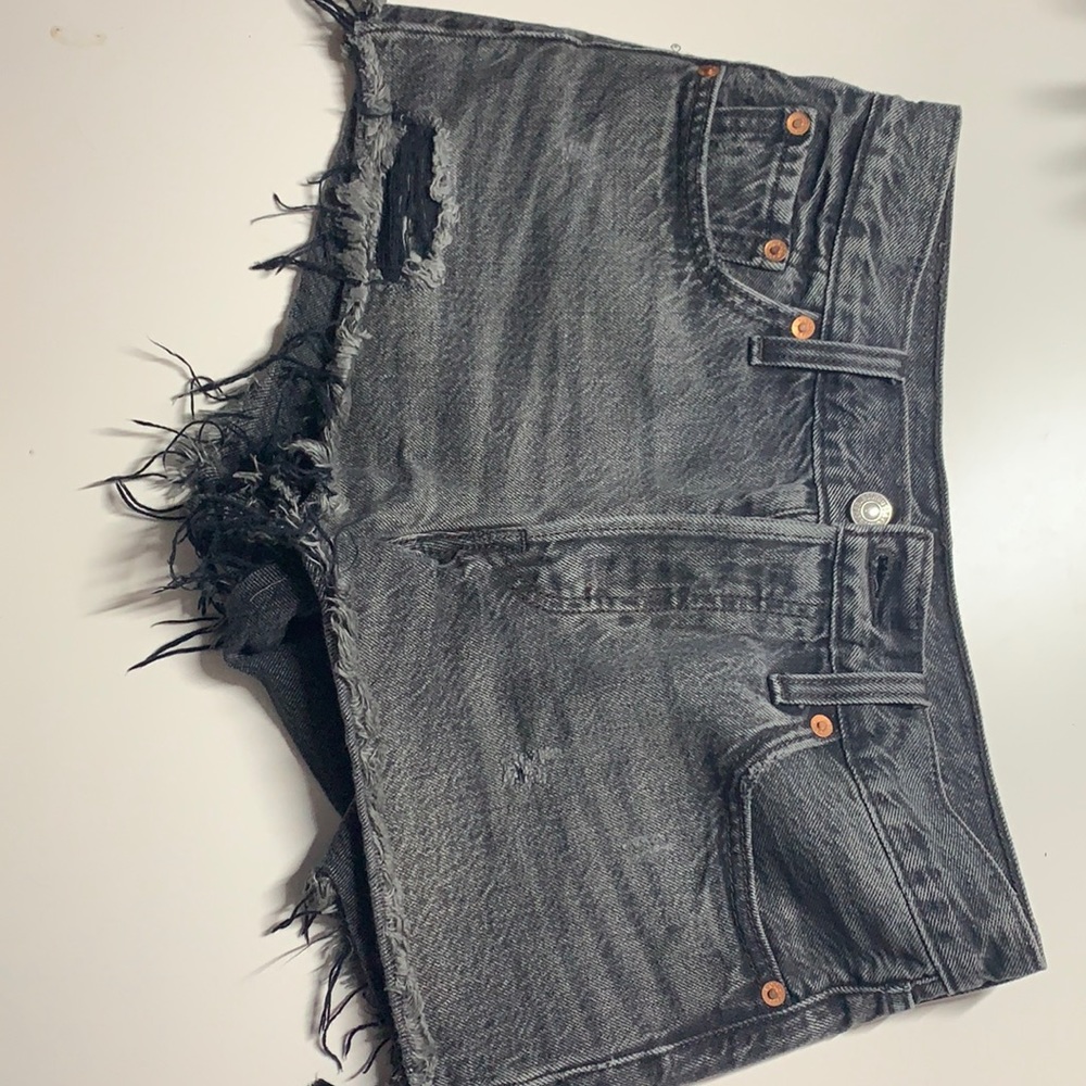Levi gray shorts size small